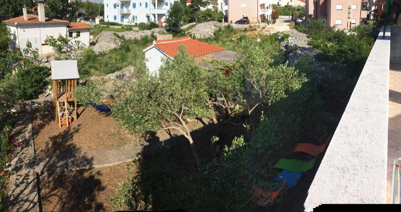 Apartments Family Corner Srima Exterior foto